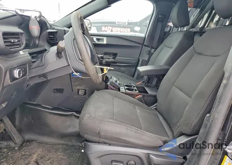 2023 Ford Explorer Police Interceptor z USA, uszkodzony, nr VIN 1FM5K8AB7PGA33475